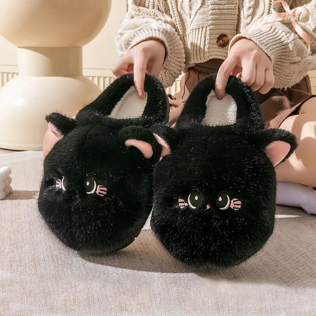 Women's Cute Cat Slippers, Comfortable Plush Warm One Size Slippers, White